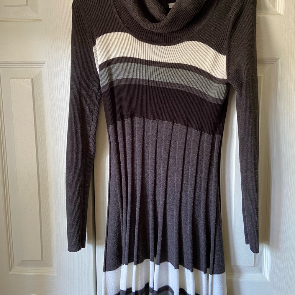 Calvin Klein Gray and White Cowl Neck Sweater Dress